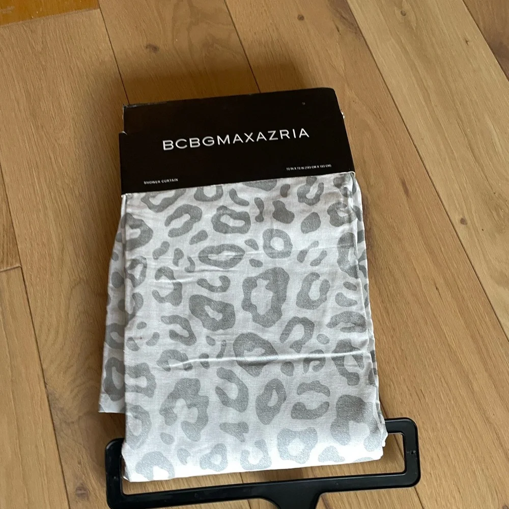 BCBG Maxazria Lepoard Silver & White Fabric Shower Curtain
